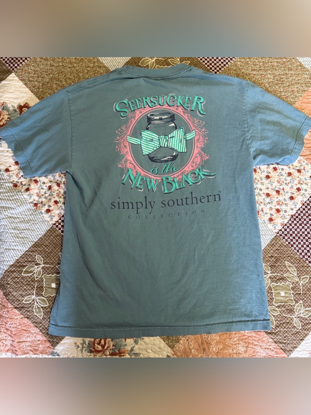 Simply southern women’s short sleeve shirt size XL